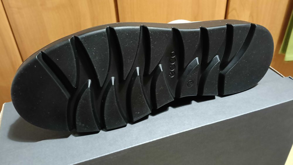 Buty Ecco Nouvelle kolor ecru rozmiar 38