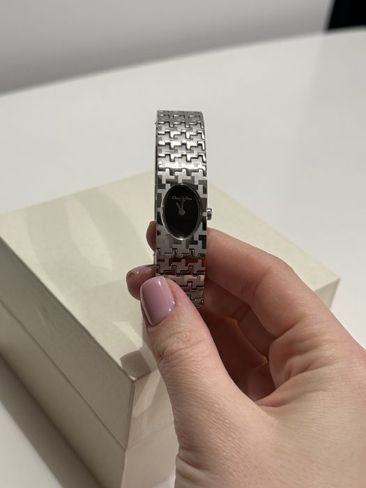 Christian Dior годинник часы