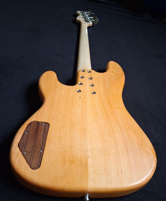 Precision bass, gitara basowa, lutnicza