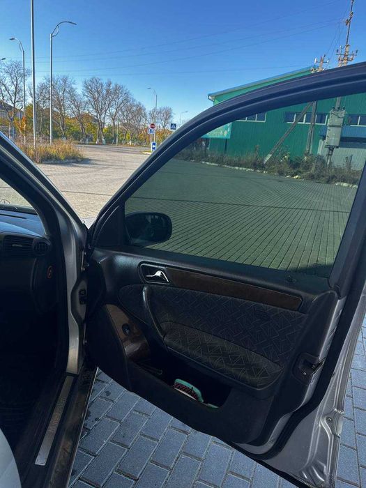 Mercedes-Benz C200, 2002 р.