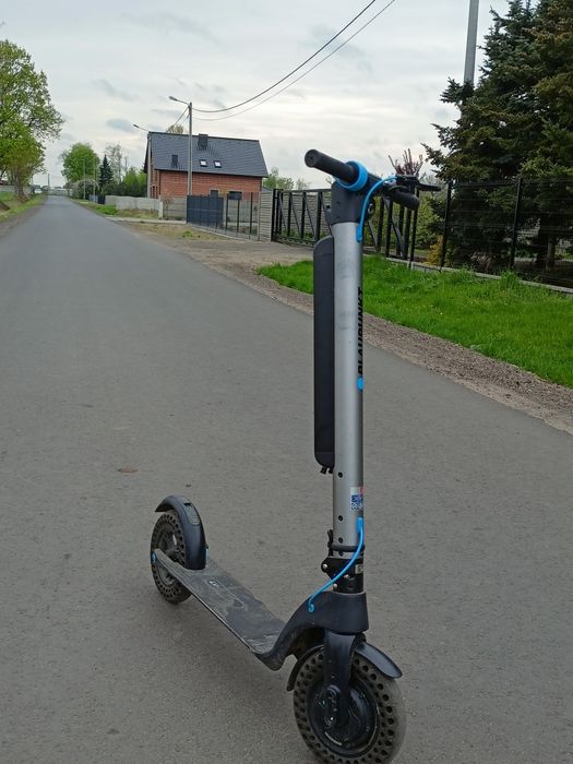 Sprzedam hulajnoge elektryczną Blaupunkt (na części )