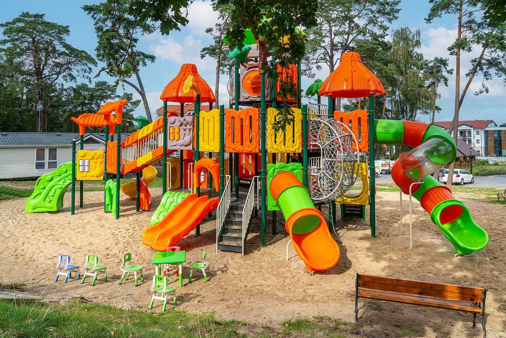 Domki całoroczne 100 m od plaży!!domek, sauna, plac zabaw, jacuzzi