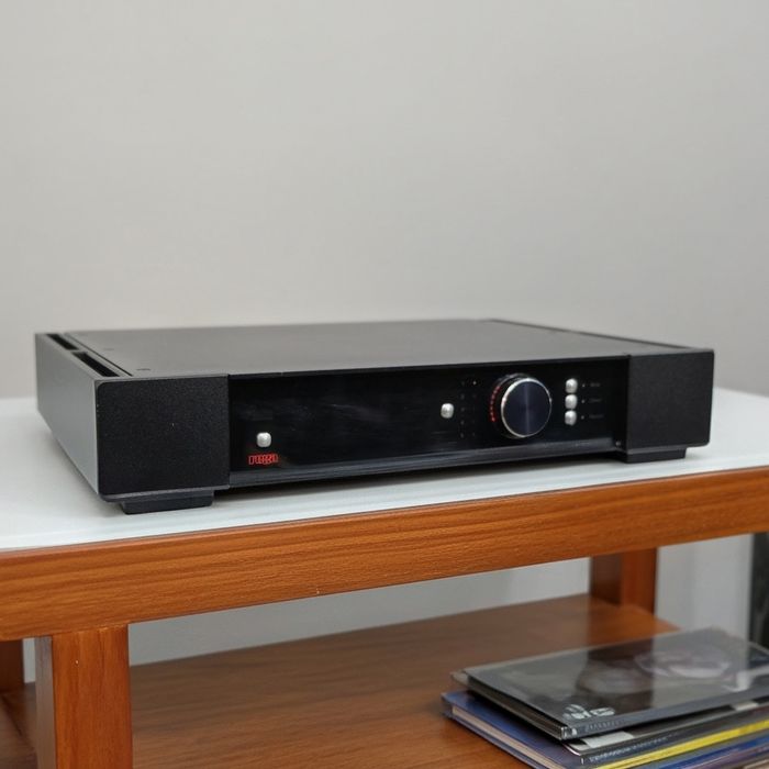 Amplificador audiófilo Rega Elicit R