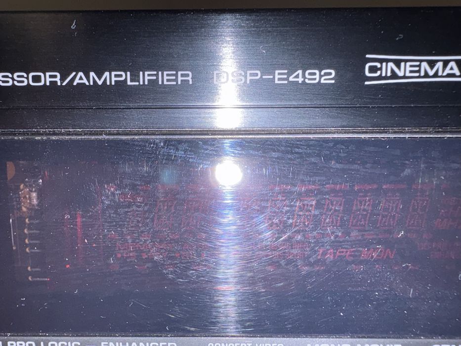 Amplificador Yamaha DSP-E492