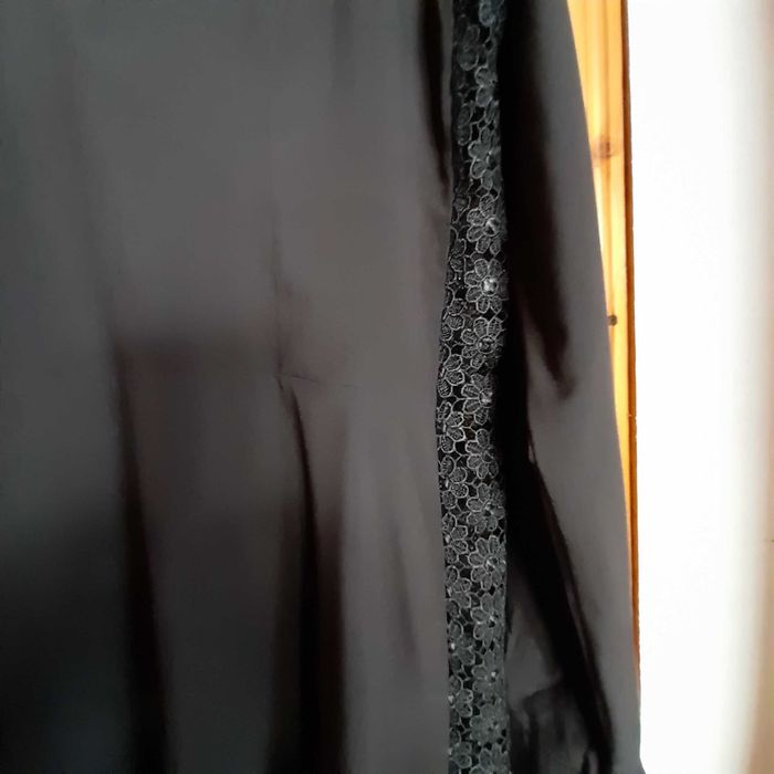 Czarna tunika damska