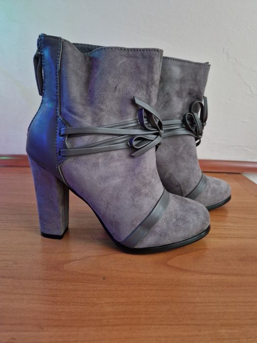 Vices - Botki szare zamszowe - 36