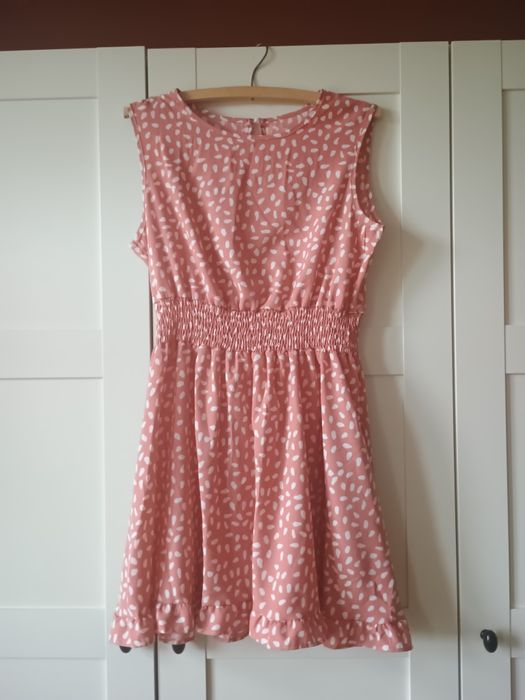 Sukienka różowa retro XL do kolan