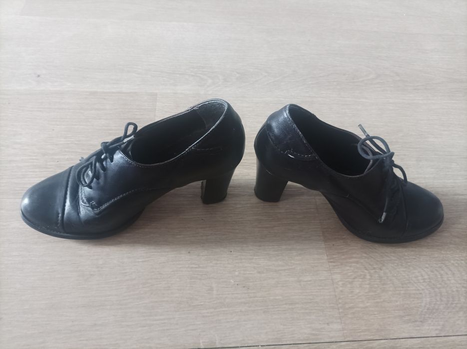 Buty damskie Lasocki  roz.36