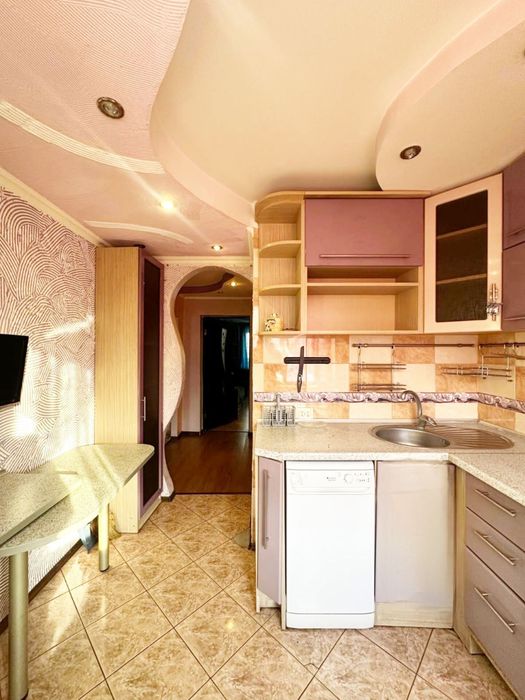 Продаж великої 2кім. квартири. Ремзавод Льотна