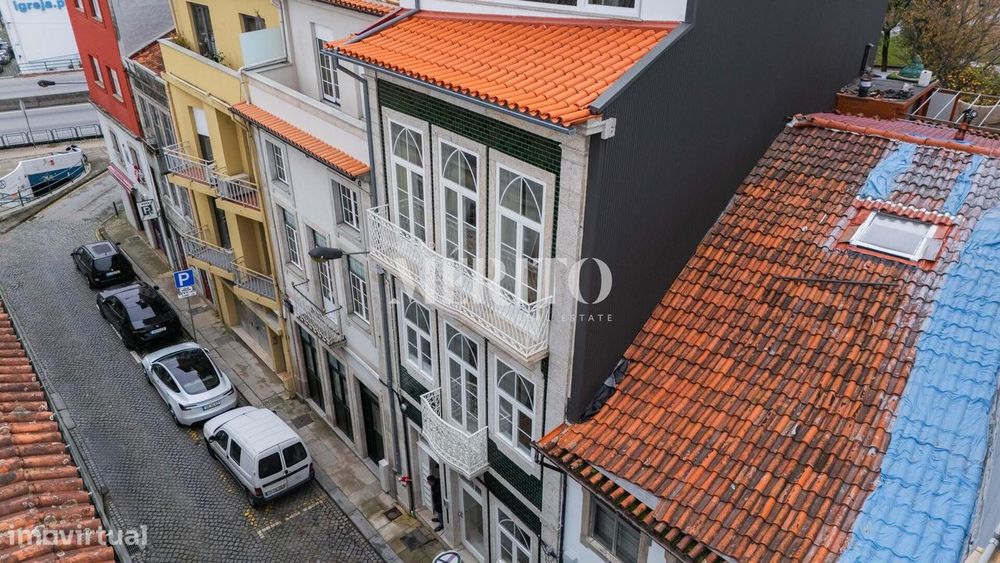 Apartamento T0  em prédio renovado na zona histórica de Braga — Braga (Maximinos, Sé E Cividade), Braga