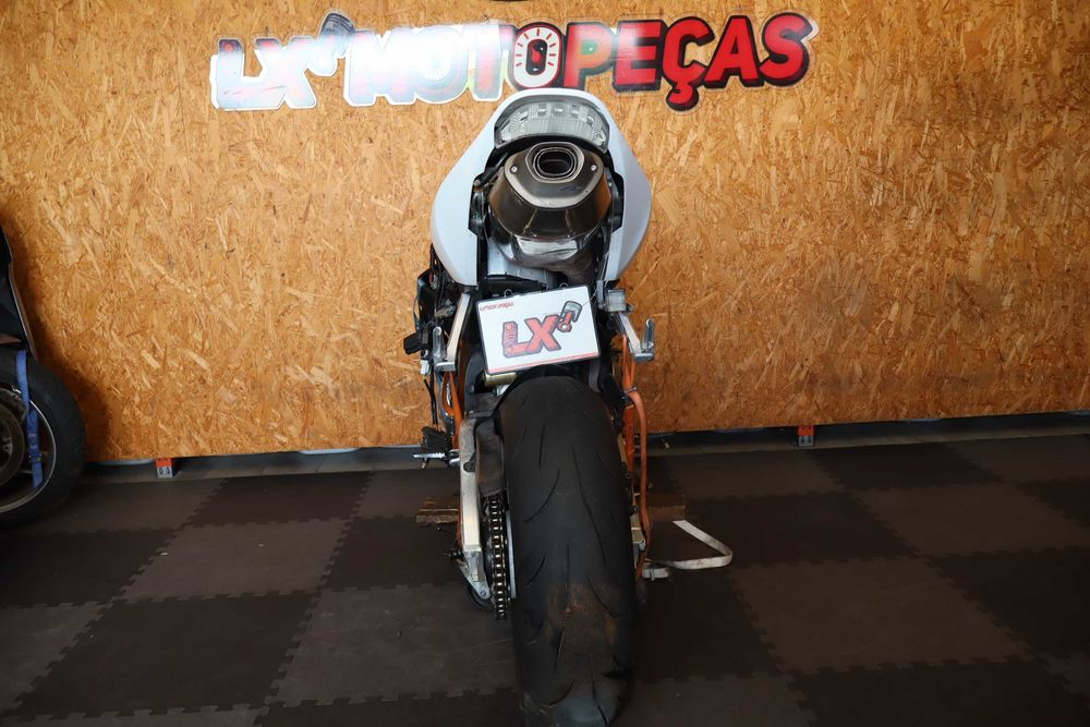 Honda CBR 600RR ano 2005 para peças.