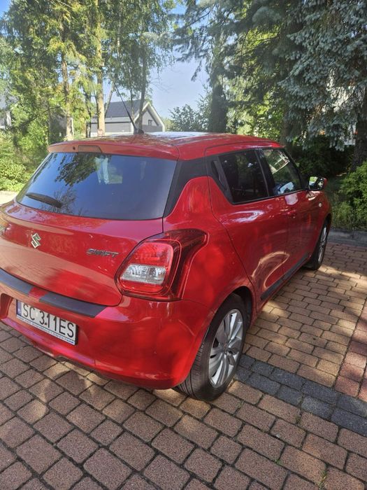 Auto suzuki swift premium