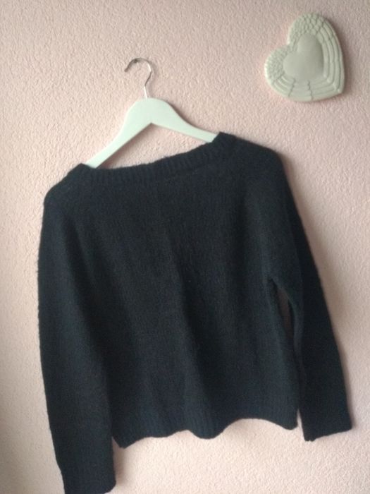 Czarny sweter prostokąty M/L