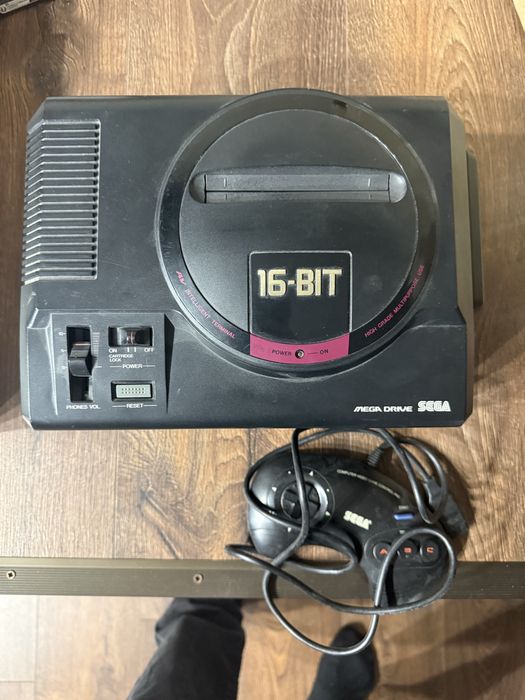 Продам sega saturn, sega sd