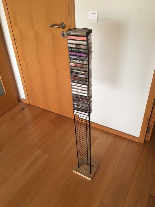 Estante para cassetes de música