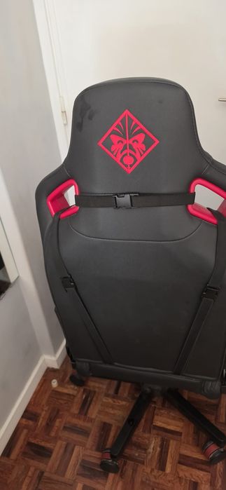 HP Omen Citadel Cadeira Gaming vermelha ,Preta ,Tapete,Suporte