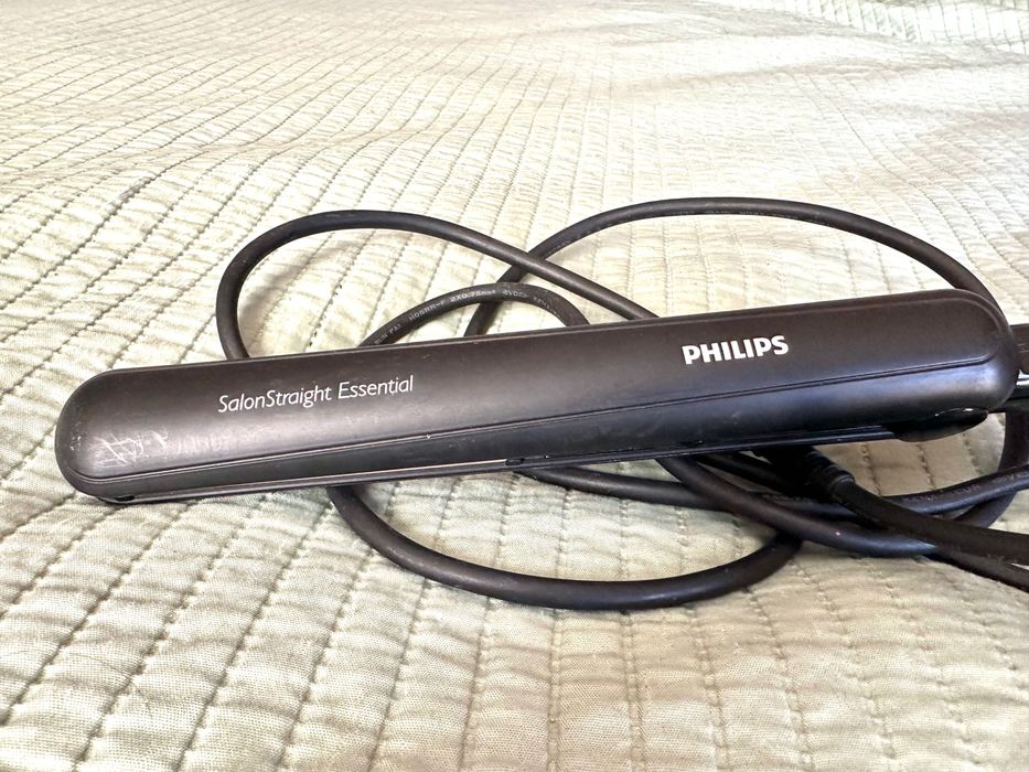 Випрямлювач для волосся Philips