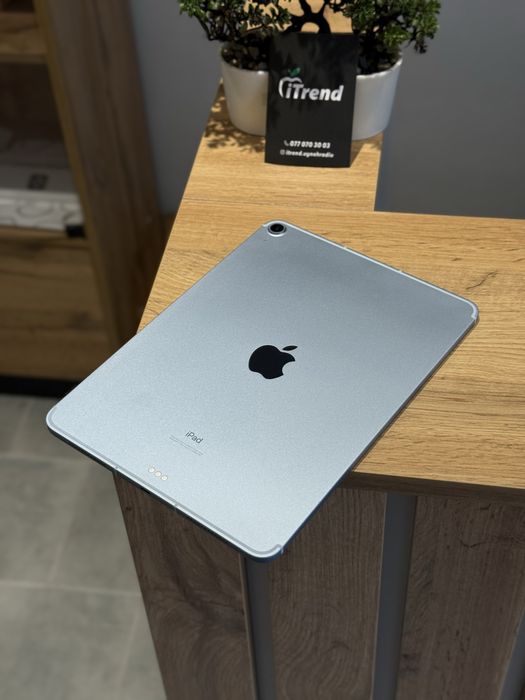 iPad Air 4 256Gb Wi-Fi + LTE • 98% • Магазин • Гарантія