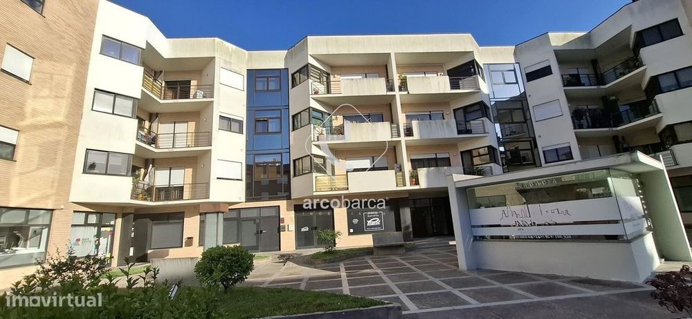 Apartamento T5 Duplex c/terraço  (Junto ao Continente)