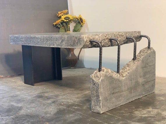 Mesa de Centro em Betão Artesanal – Feita por Medida