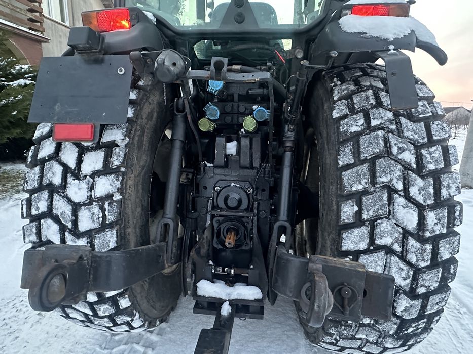 Ciągnik sadowniczy New Holland T4030N  TUZ  EHR