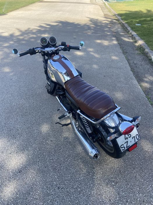 Moto guzzi V7 50th aniversário