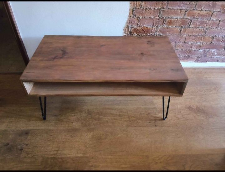 Mesa de centro hairpin legs
