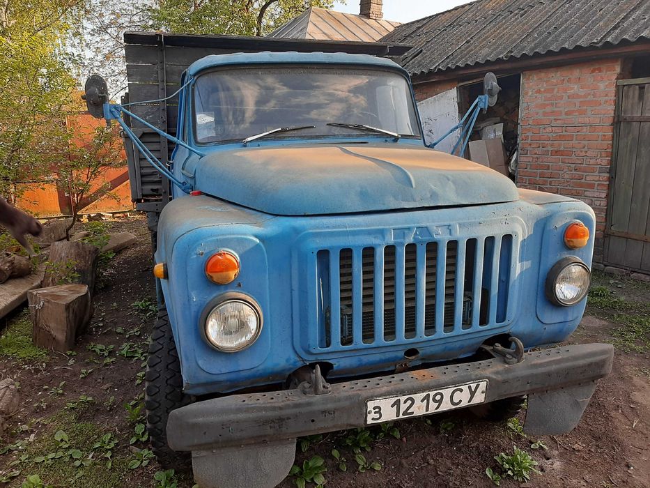 Газ 52  (Бортовой )