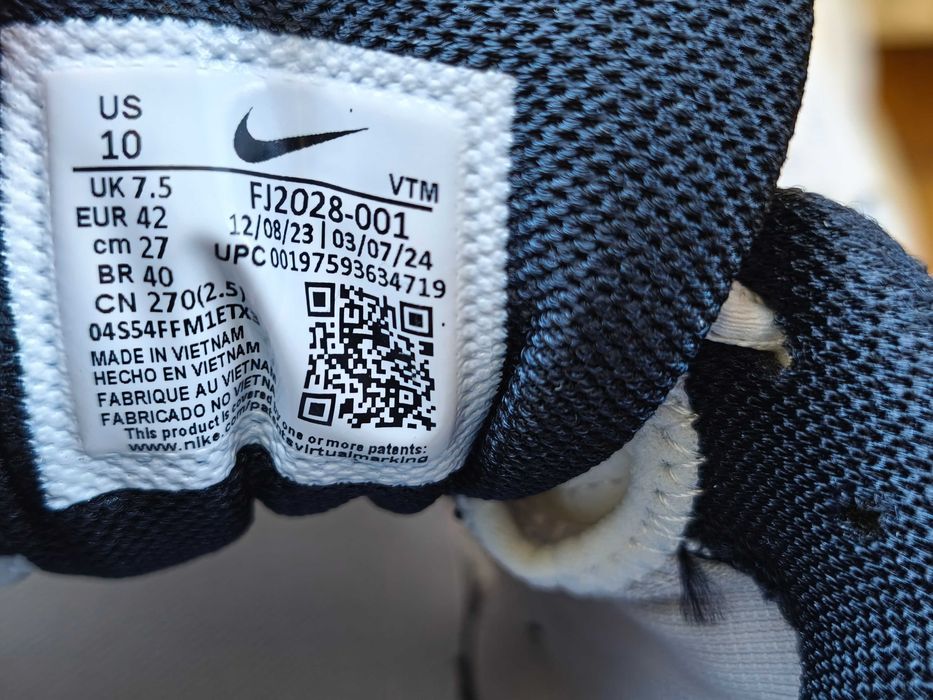 ОРИГІНАЛ 100%!!Кросівки Nike Air Zoom Vomero 5 FJ2028-001