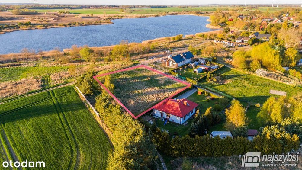 Czarnowo - Duża Działka Budowlana Nad Jeziorem