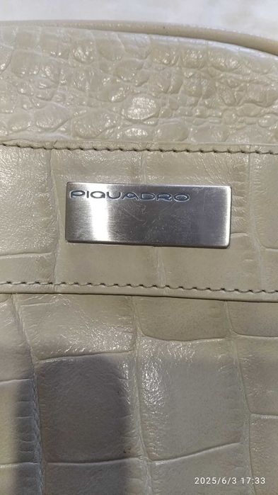 Сумка женская вертикальная кожа Piquadro Италия (оригинал) А08013019