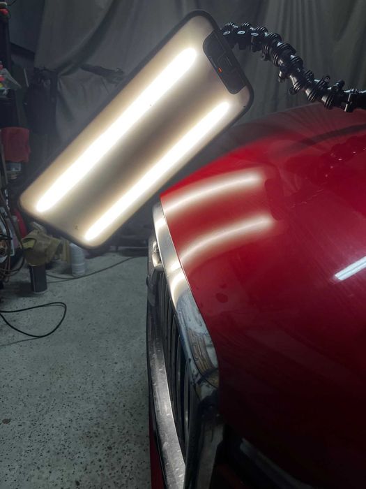 Usuwanie wgnieceń bez lakierowania PDR