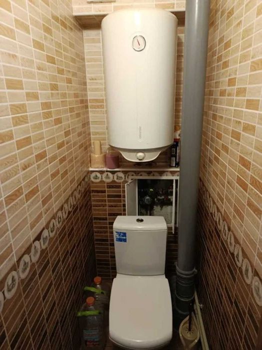 *2-кімнатна квартира в Олександрівському районі по вул.Шкільна