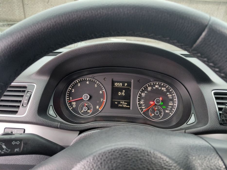 Фольцваген пассат B7