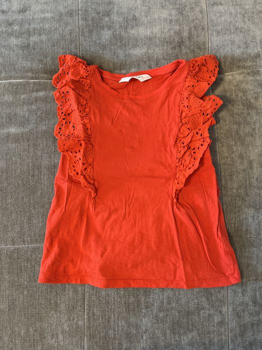 Czerwona koszulka z krótkim rękawem  marki h&m  rozm 122/128