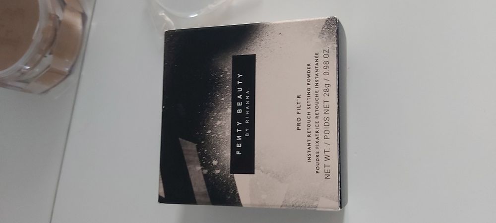 Fenty Beauty puder sypki nutmeg