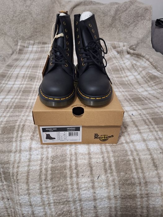 Dr.Martens Vegan 1460