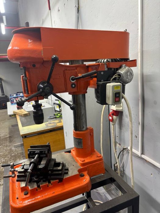 Сверлильний станок НС 12. В чудовому стані