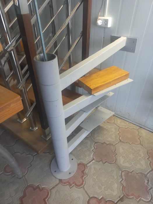 Модульні гвинтові каркаси та прямі сходи.Монтаж без зварювання!!!