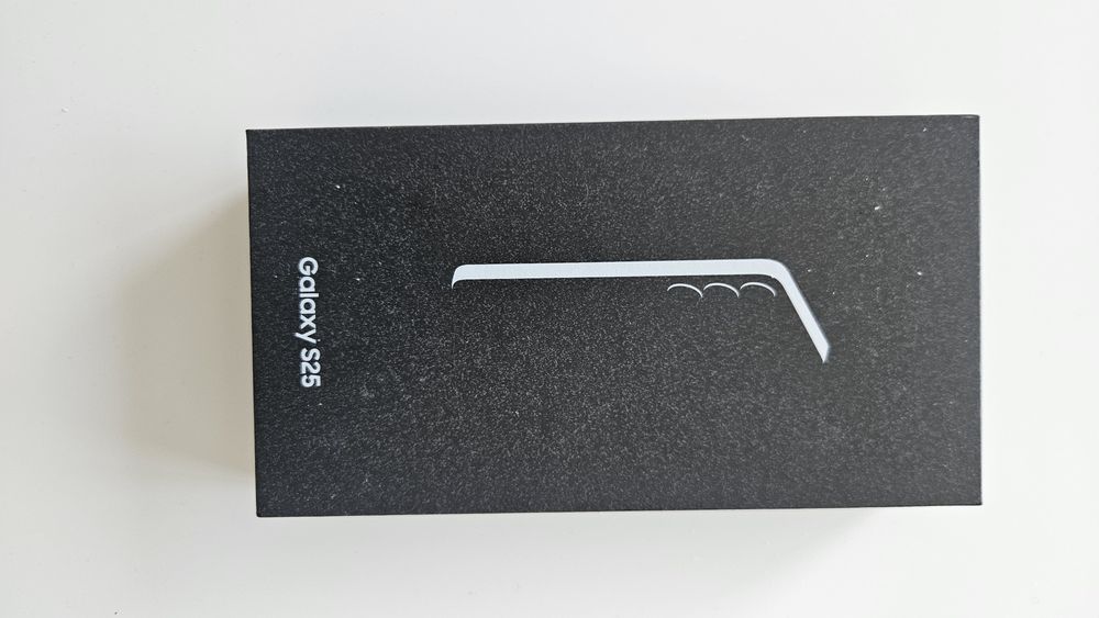 Samsung S25/  Niebieski Nowy