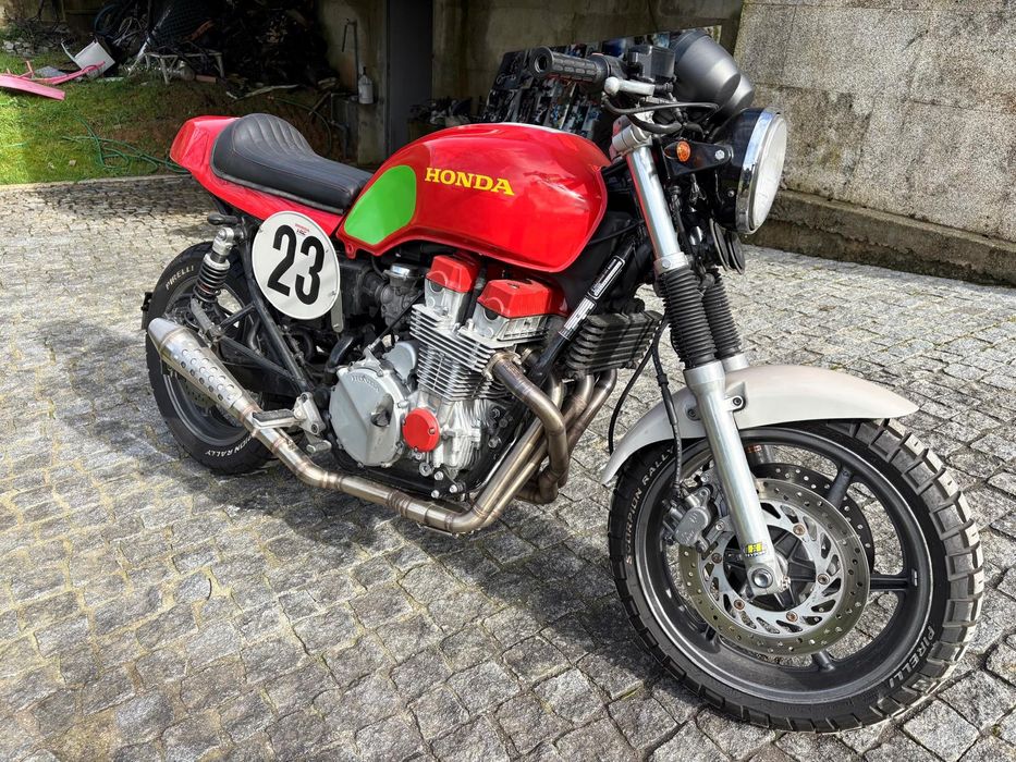 Honda CB 750 Four Cafe Racer