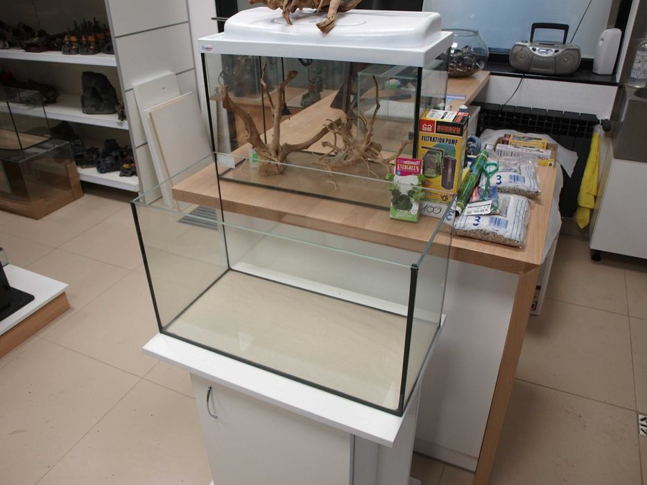 Akwarium 60x30x35 proste
