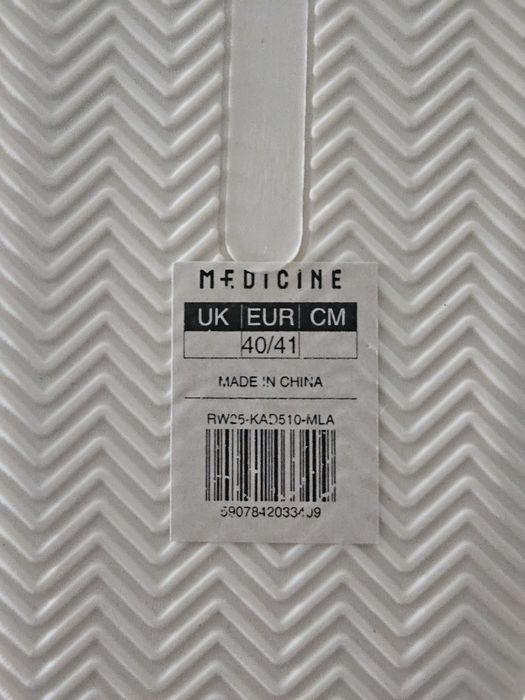 Kapcie krowy Medicine r. 40/41 NOWE