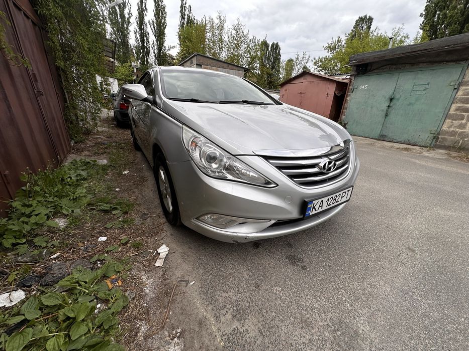 Продам sonata yf lpi 2013