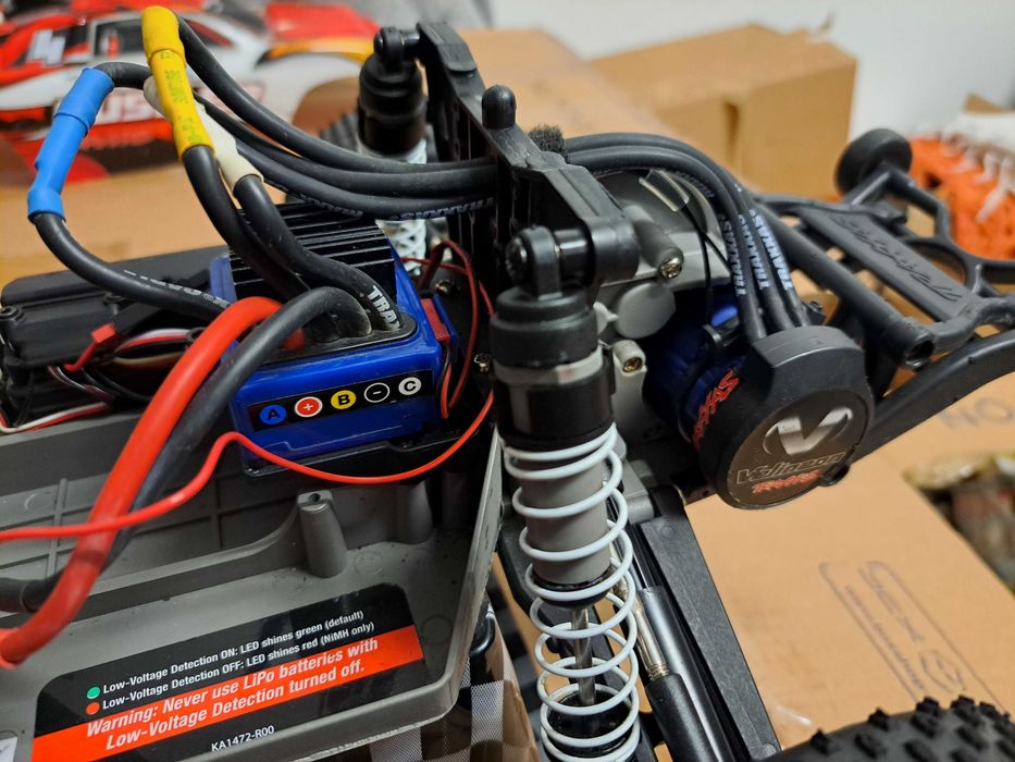 Traxxas Rustler 2WD