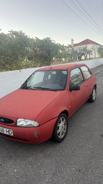 Ford Fiesta van — photo 3