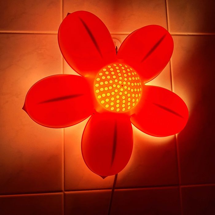 Дитячий світильник лампа нічник квітка квіточка IKEA SMILA BLOMMA