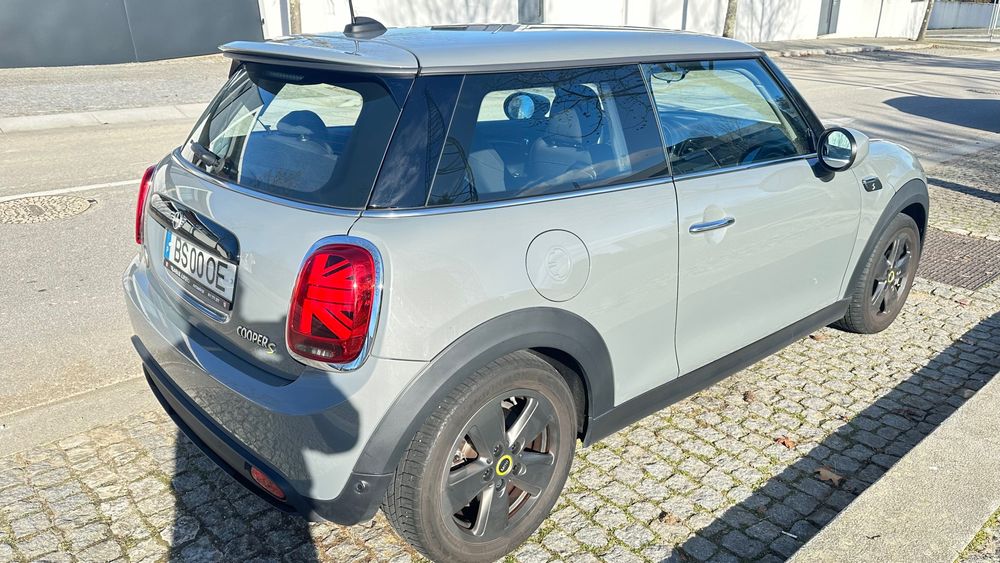Mini SE 3 portas