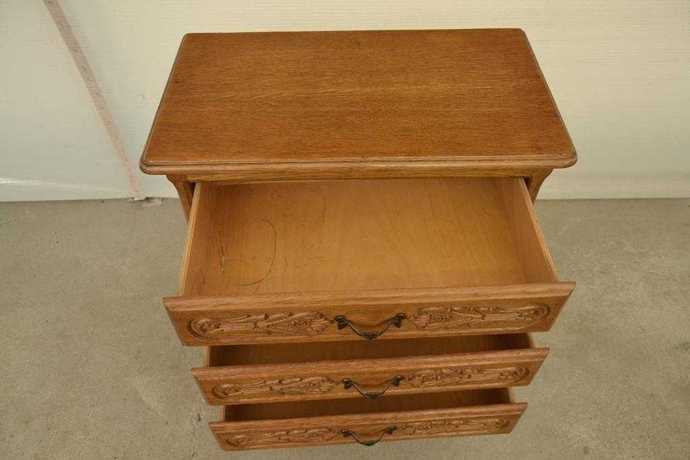 komoda ludwikowska z szufladami