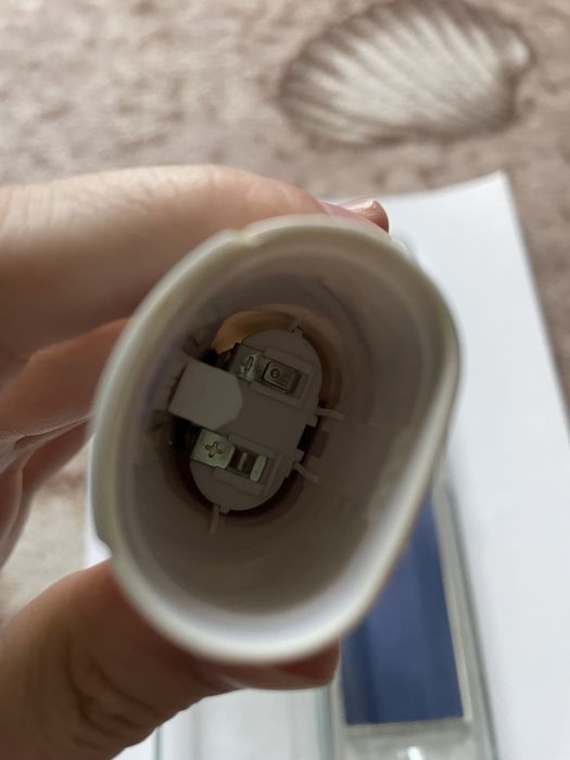 Электрическая зубная щетка Taurus на батарейках